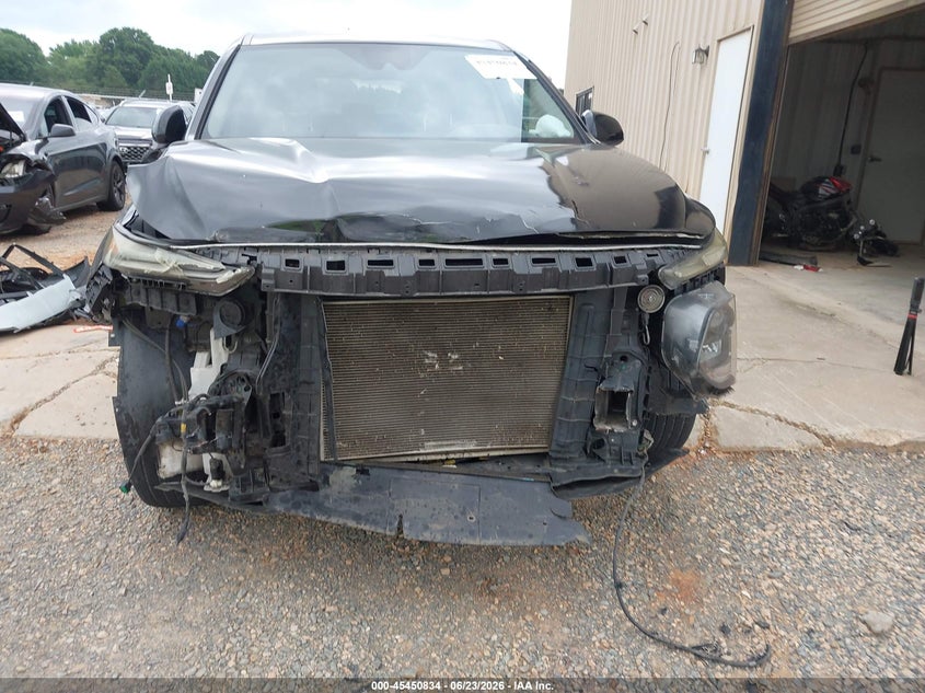 2020 Hyundai Santa Fe Se VIN: 5NMS23AD1LH240037 Lot: 45450834