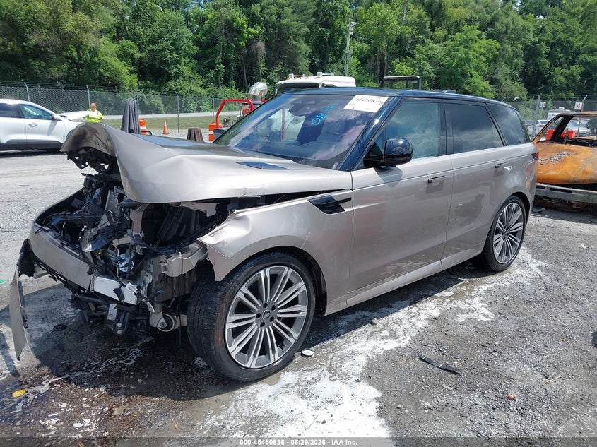 2023 LAND ROVER RANGE ROVER SPORT auction photo 2
