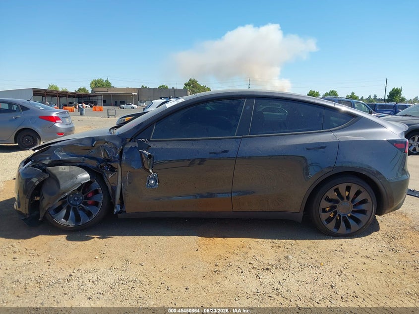 AtlanticExpress - Tesla Model Y