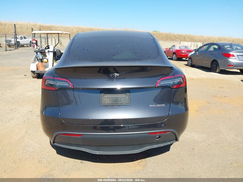 AtlanticExpress - Tesla Model Y