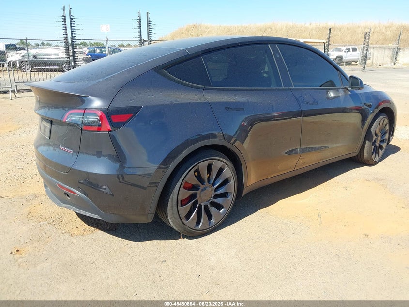 AtlanticExpress - Tesla Model Y