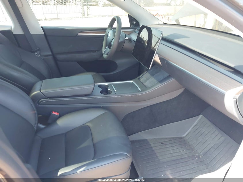 AtlanticExpress - Tesla Model Y