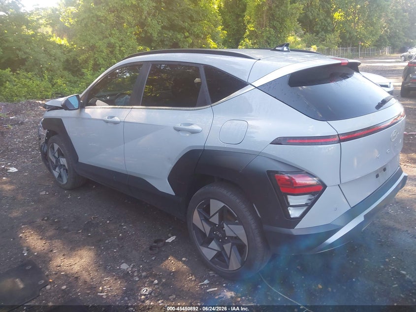 2024 HYUNDAI KONA auction photo 3
