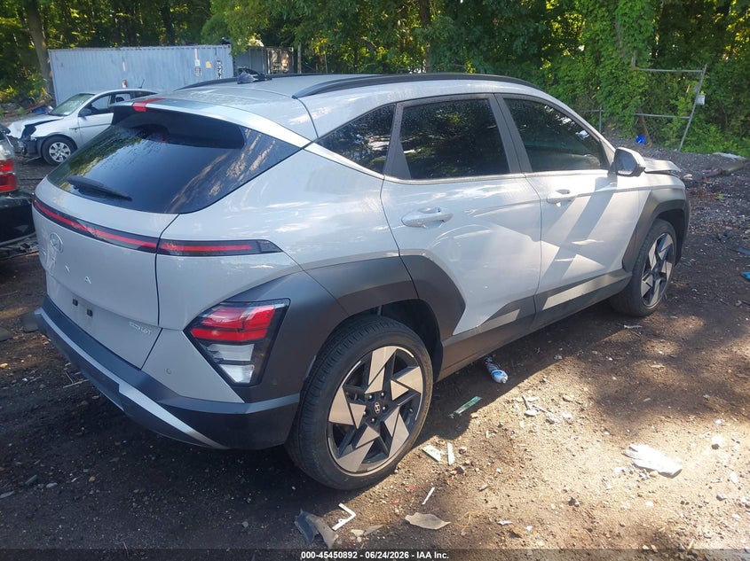 2024 HYUNDAI KONA auction photo 4