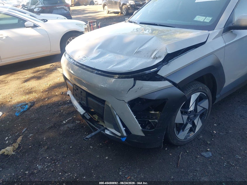 2024 HYUNDAI KONA auction photo 6