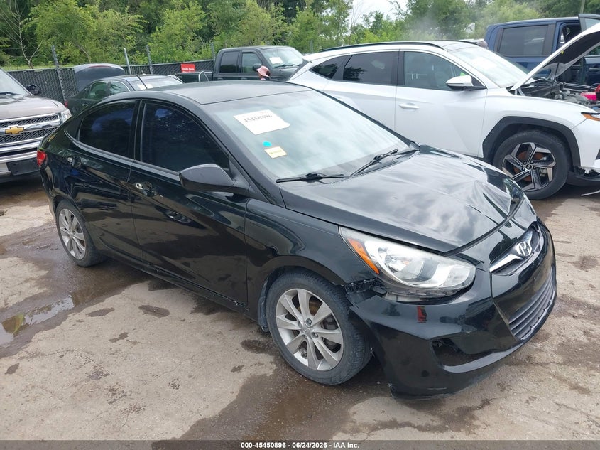 2013 HYUNDAI ACCENT auction photo 1