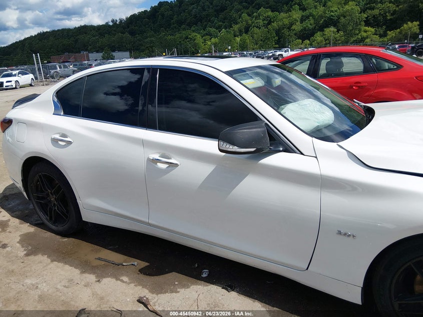 2018 Infiniti Q50 3.0T Luxe VIN: JN1EV7AR3JM436481 Lot: 45450942