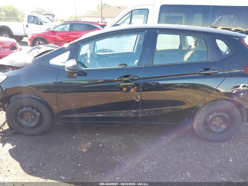 2016 Honda Fit Lx VIN: JHMGK5H55GX011114 Lot: 45450997