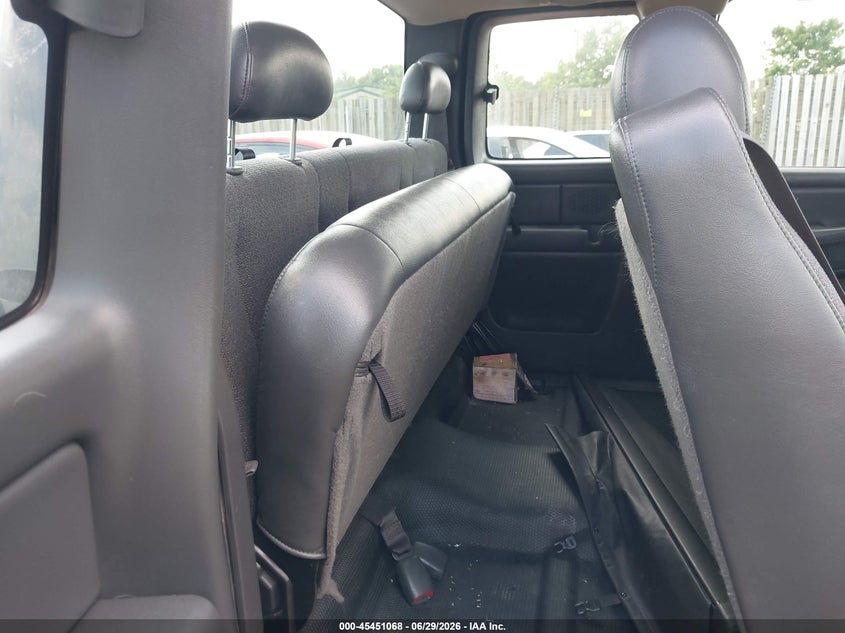 2004 CHEVROLET SILVERADO TRUCK 4.8L V-8 285HP