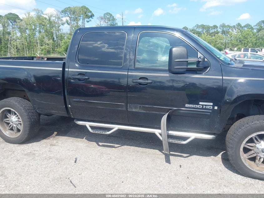 2009 GMC SIERRA 2500HD auction photo 6
