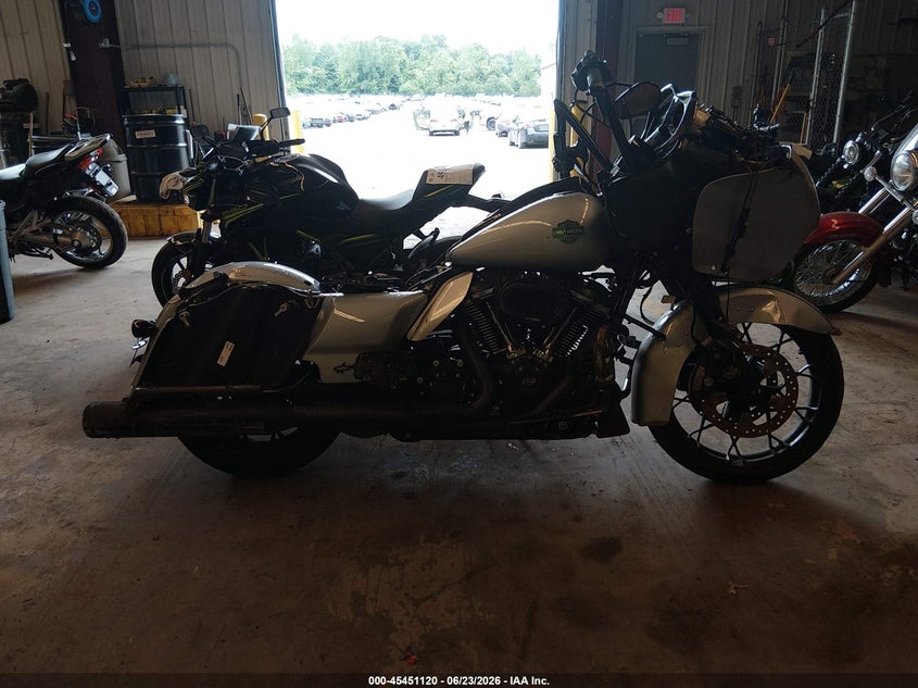 2023 Harley-Davidson Fltrxs VIN: 1HD1KTP16PB603997 Lot: 45451120