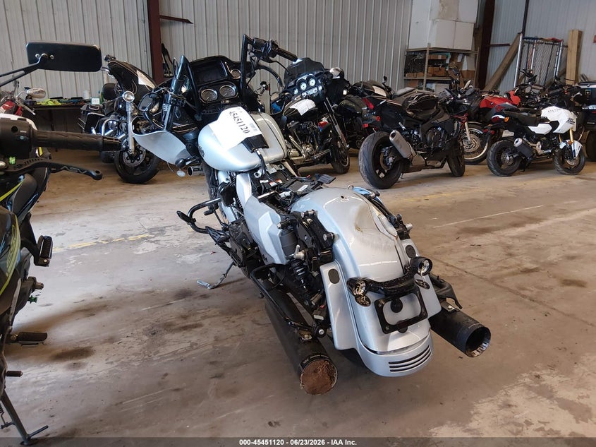 HARLEY-DAVIDSON FLTRXS 2023