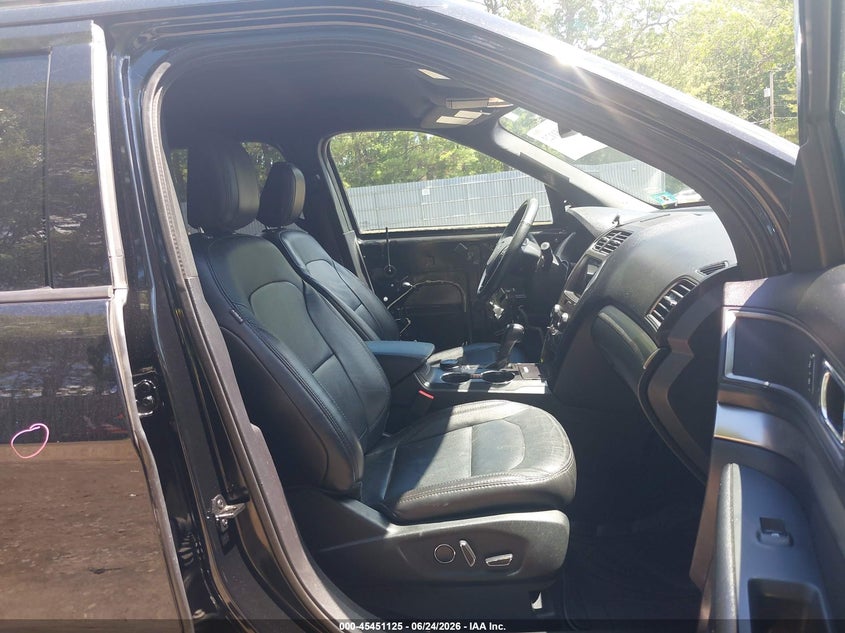 2018 FORD EXPLORER auction photo 5