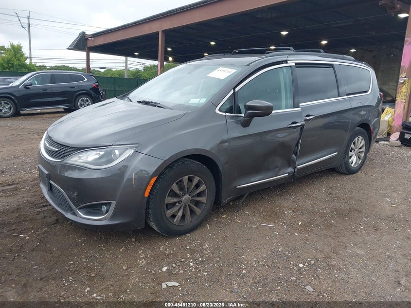 Vin: 2c4rc1bg5hr569460, lot: 45949323, chrysler pacifica touring-l 20172