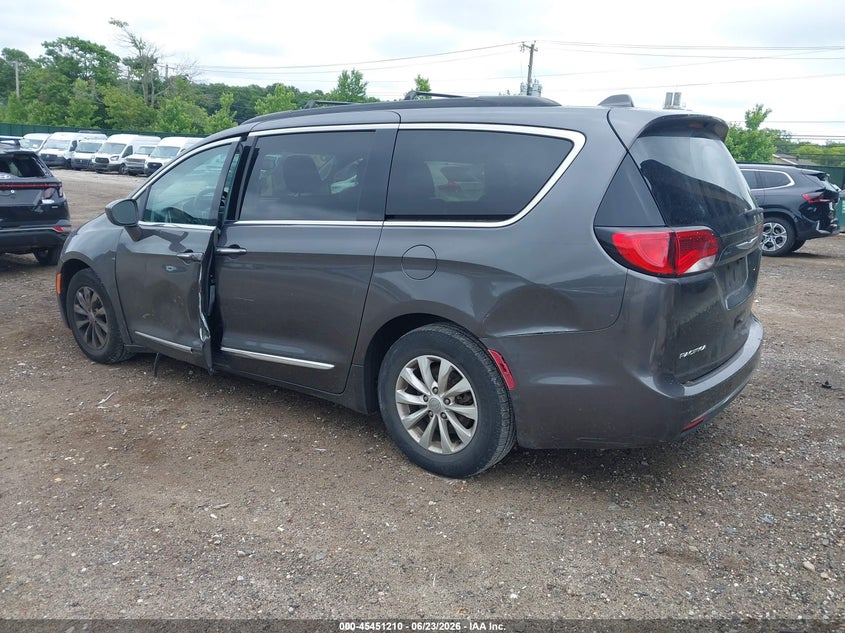 Vin: 2c4rc1bg5hr569460, lot: 45949323, chrysler pacifica touring-l 20173