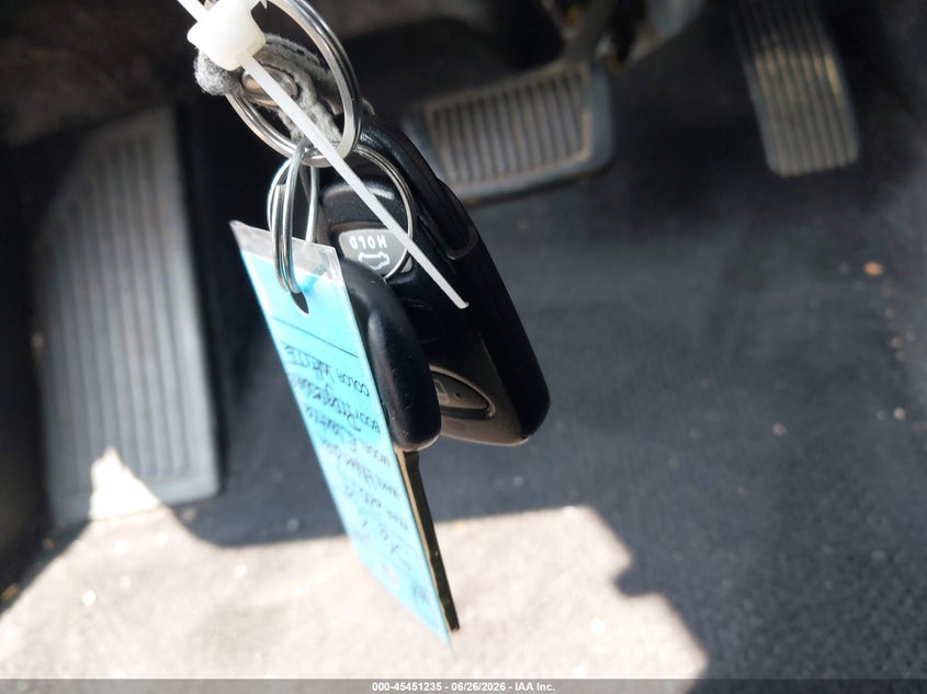 HYUNDAI ELANTRA 2019 VIN 5NPD74LF5KH482006