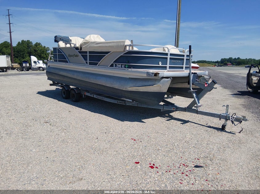 2011 GODFREY PONTOON auction photo 1