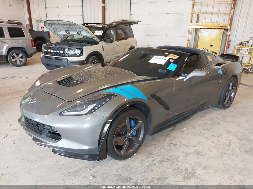 Vin: 1g1yd2d7xf5105563, lot: 45949359, chevrolet corvette stingray 20152