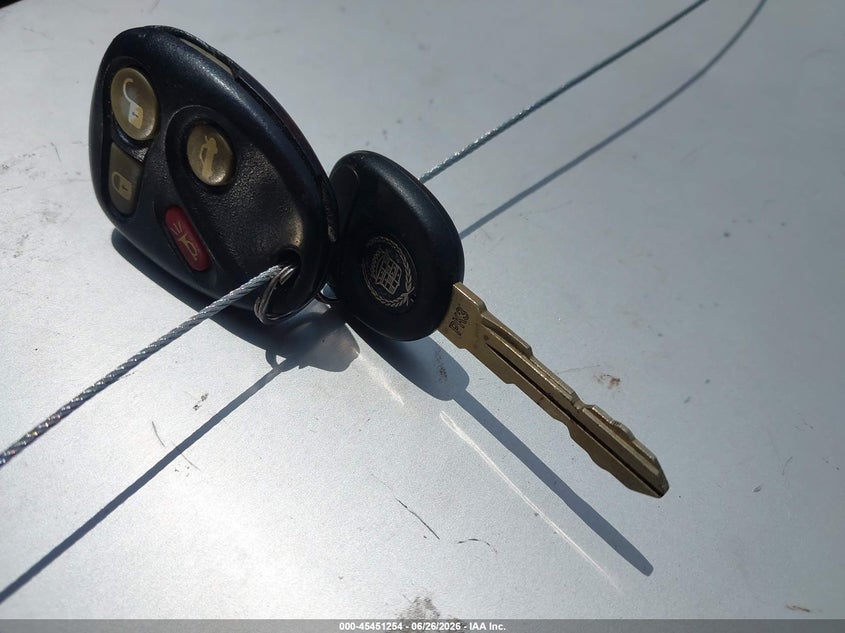2000 Cadillac Deville Standard VIN: 1G6KD54Y0YU174801 Lot: 45451254
