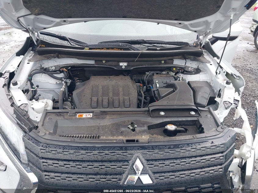 2024 Mitsubishi Eclipse Cross Es S-Awc VIN: JA4ATUAA2RZ000496 Lot: 45451265