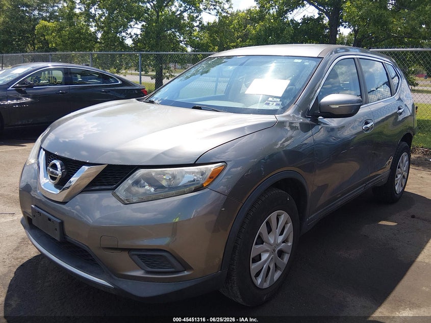 2015 NISSAN ROGUE auction photo 2