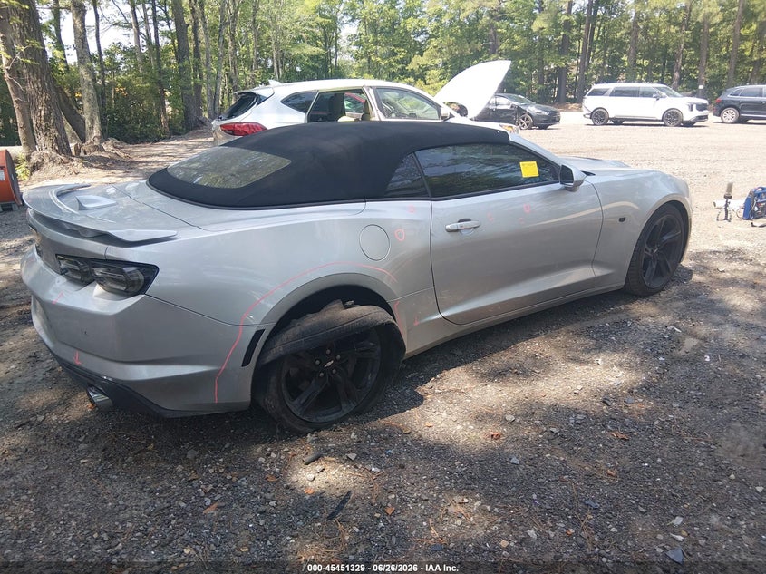 2019 CHEVROLET CAMARO auction photo 4