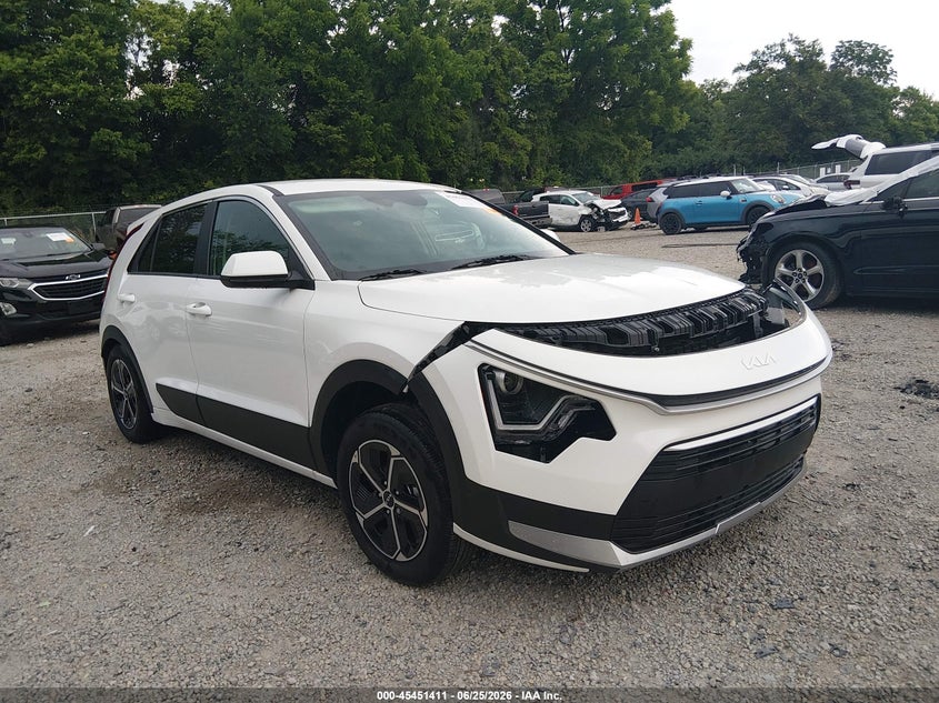 Vin: kndcp3le1r5119323, lot: 45949524, kia niro lx 2024 img_1