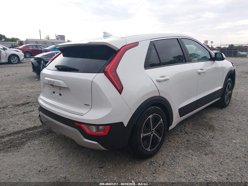 Vin: kndcp3le1r5119323, lot: 45949524, kia niro lx 20244