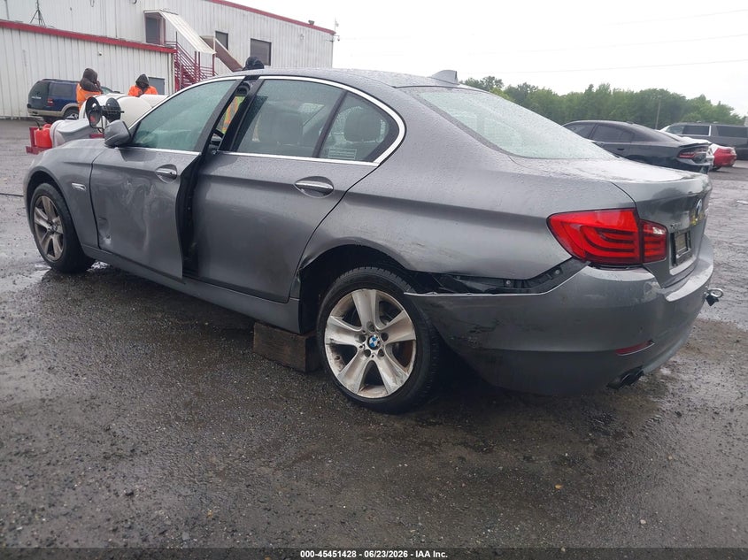 AtlanticExpress - BMW 5 Series