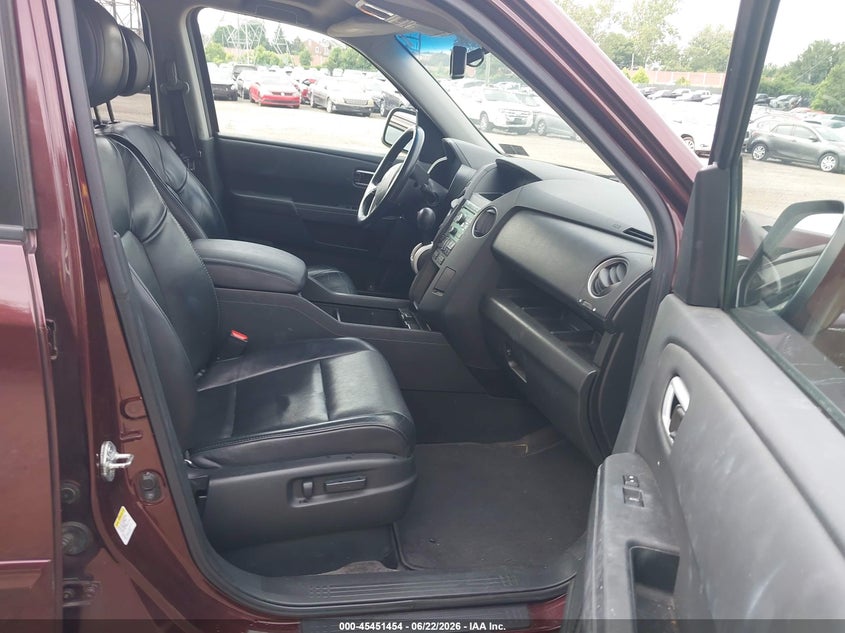 2011 HONDA PILOT auction photo 5