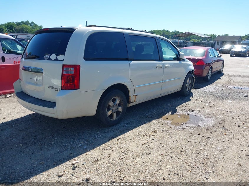 2009 DODGE GRAND CARAVAN auction photo 4