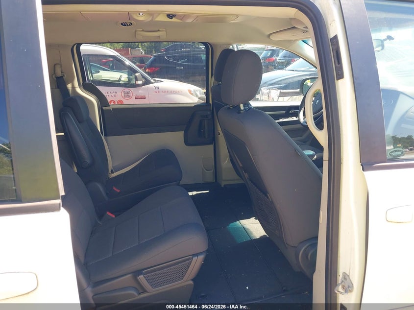 2009 DODGE GRAND CARAVAN auction photo 8