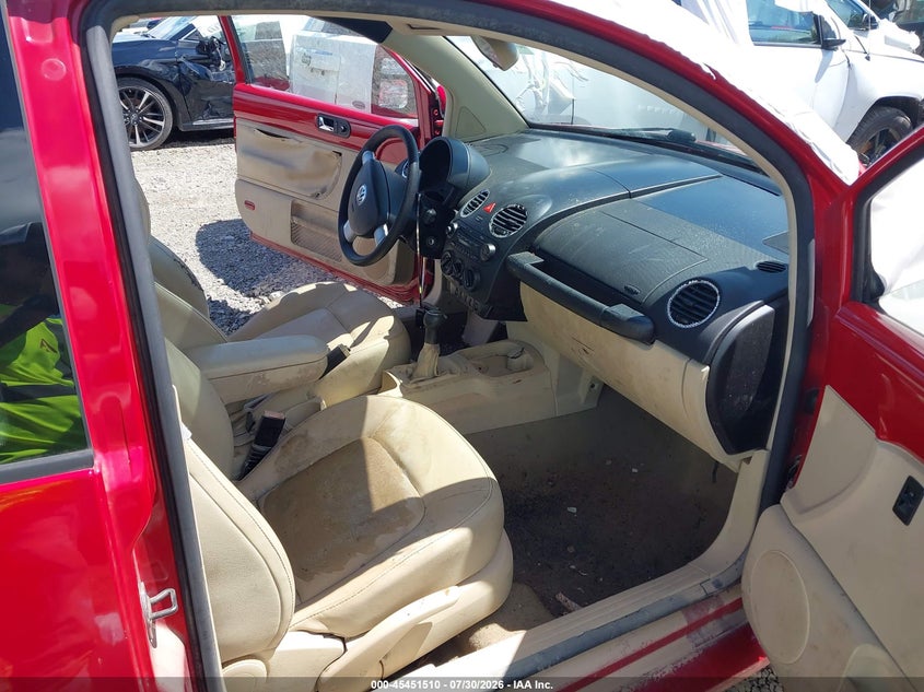 VOLKSWAGEN NEW BEETLE 2007 VIN 3VWRW31C17M511432