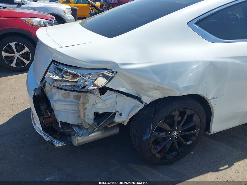 2014 HONDA ACCORD auction photo 5