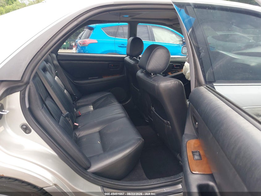 2000 LEXUS ES 300 auction photo 8