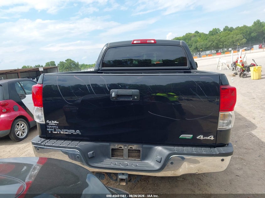 AtlanticExpress - Toyota Tundra