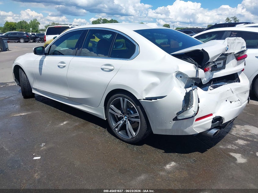 Vin: 3mw69ff03r8e06364, lot: 45949750, bmw 330i 20243