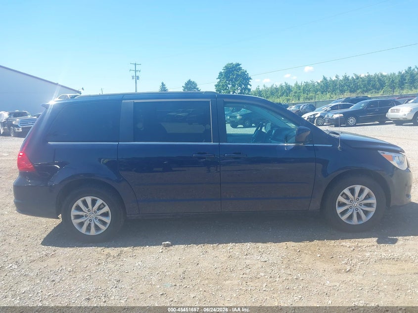 2014 Volkswagen Routan Se VIN: 2C4RVABG3ER134460 Lot: 45451657
