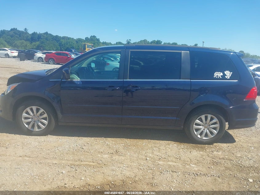 2014 Volkswagen Routan Se VIN: 2C4RVABG3ER134460 Lot: 45451657