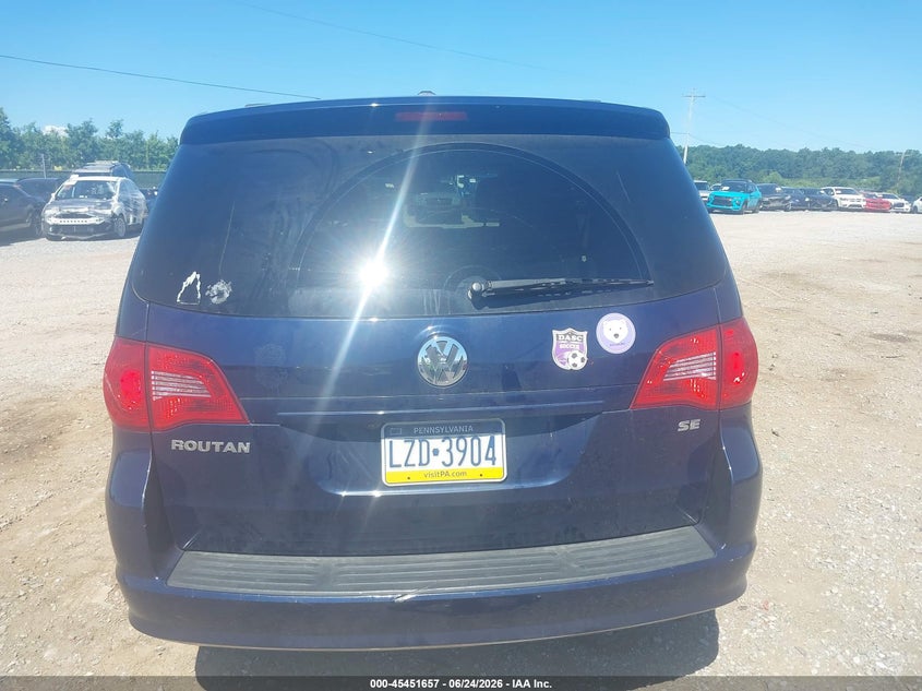 2014 Volkswagen Routan Se VIN: 2C4RVABG3ER134460 Lot: 45451657