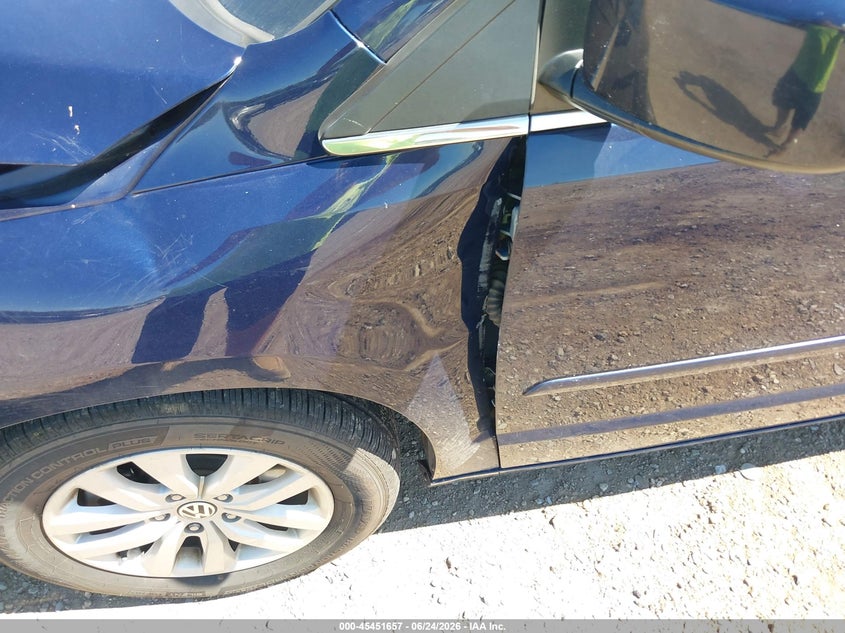 2014 VOLKSWAGEN ROUTAN auction photo 6