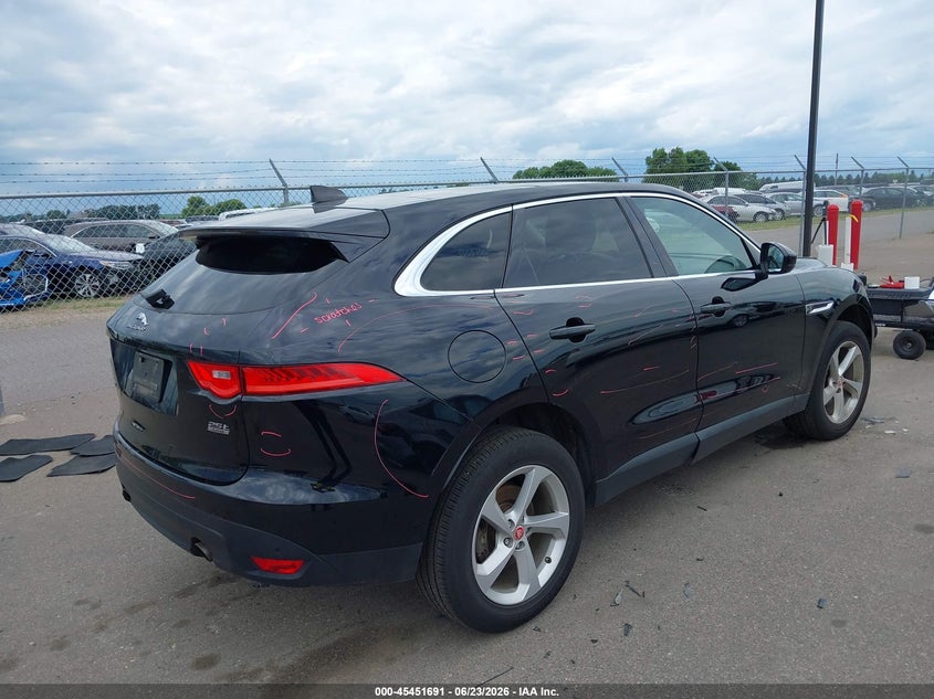 Vin: sadcj2fx7la619031, lot: 45949804, jaguar f-pace premium p250 awd automatic 20204