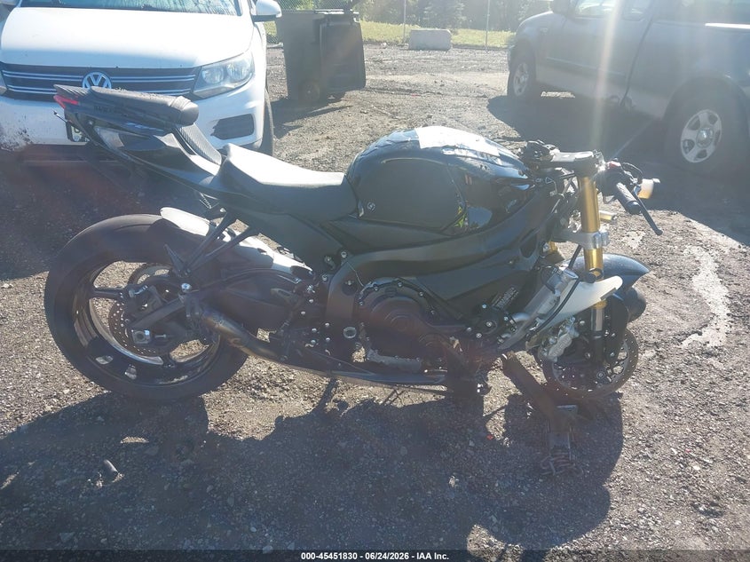 2024 Suzuki Gsx-R750 VIN: JS1GR7MA4R7100200 Lot: 45451830