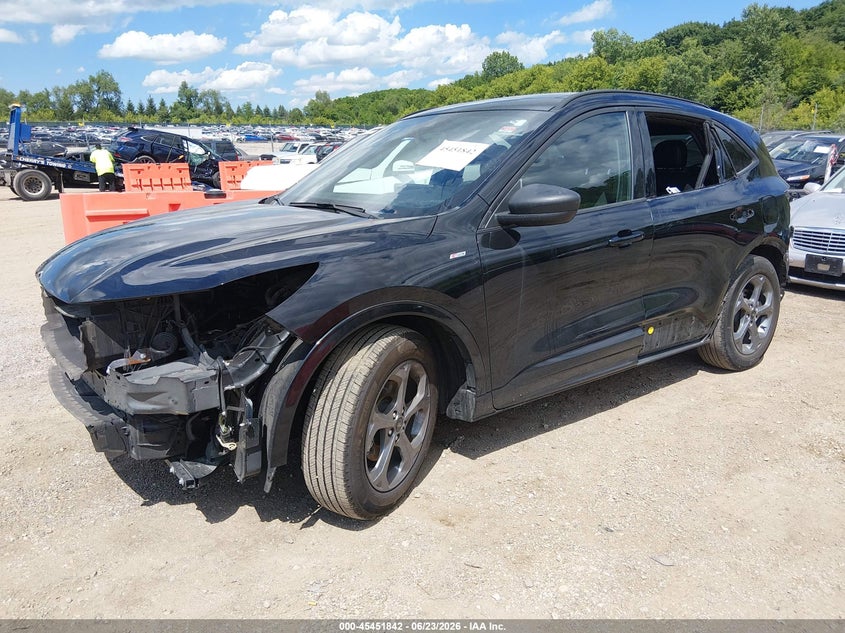 2023 FORD ESCAPE auction photo 2