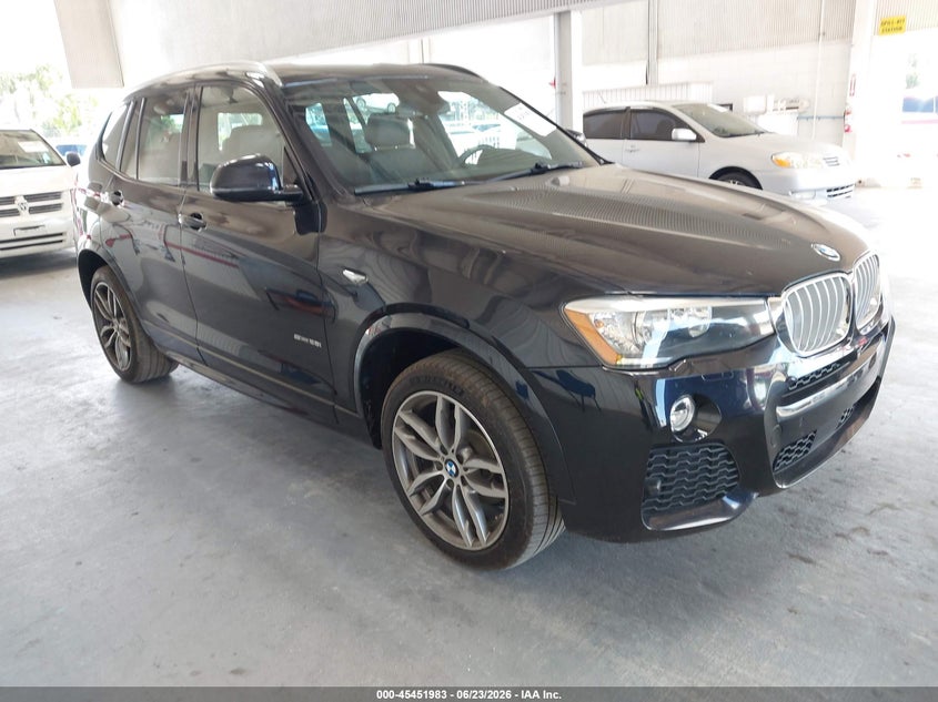 2017 BMW X3 SDRIVE28I — Галерея фотографий