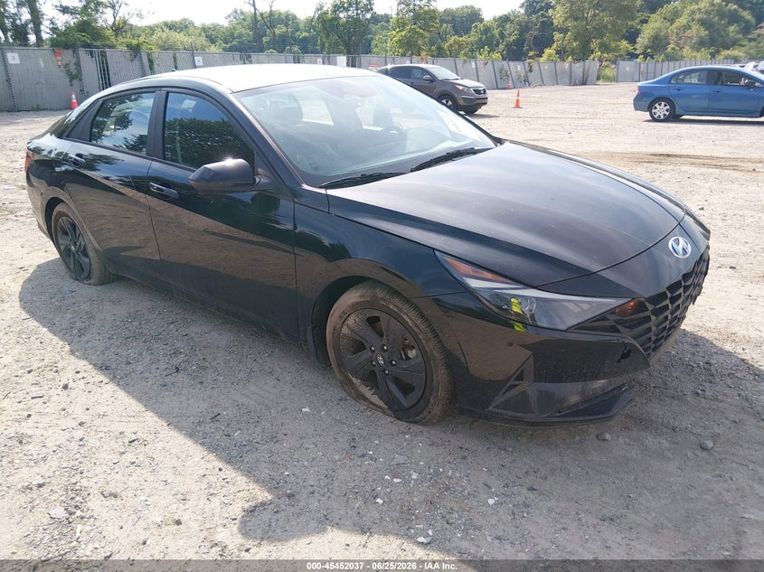 2023 HYUNDAI ELANTRA auction photo 1