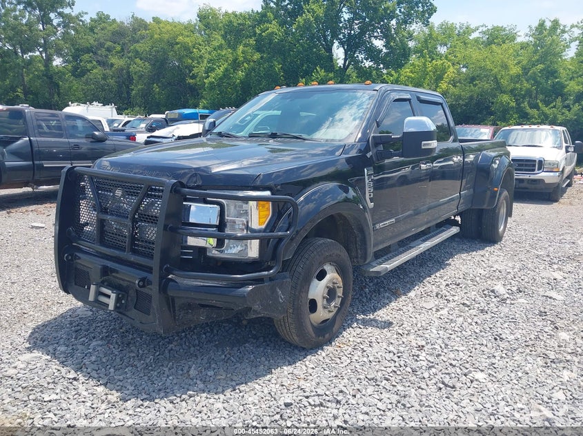 1FT8W3DT6HEF06664 2017 Ford F-350 King Ranch/Lariat/Platinum/Xl/Xlt photo 1