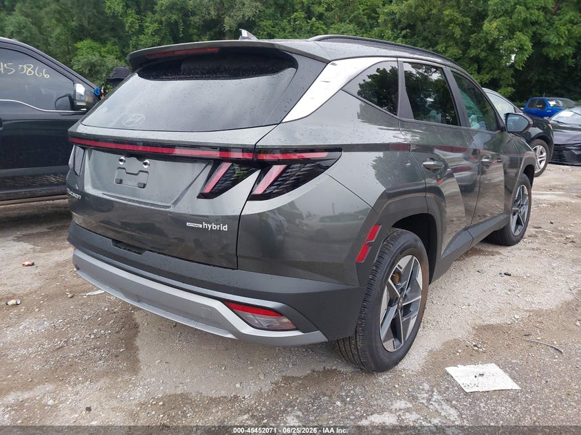 2026 HYUNDAI TUCSON HYBRID auction photo 4