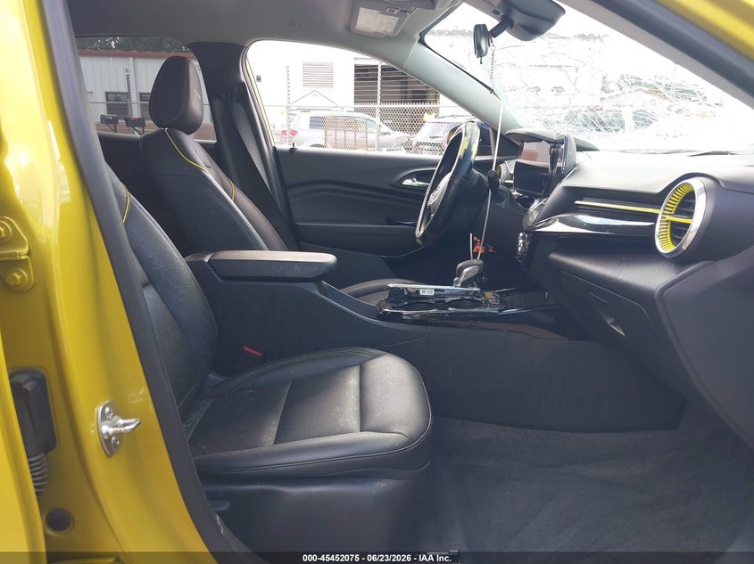 2025 CHEVROLET TRAX auction photo 5