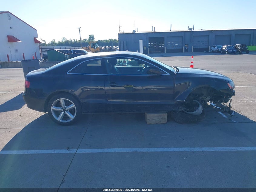 2010 Audi A5 2.0T Premium VIN: WAULFAFR6AA063765 Lot: 45452096